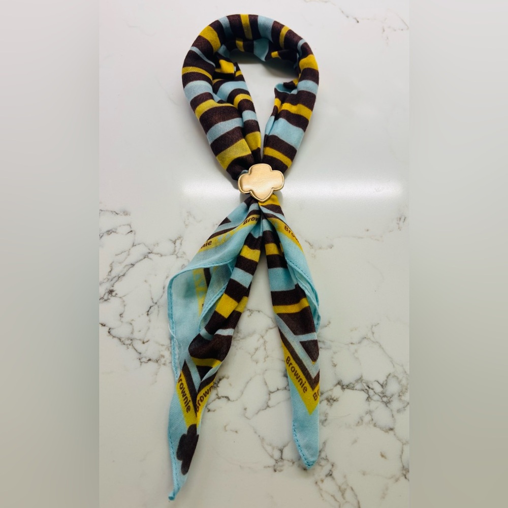 Official Girl Scout Brownie Scarf & Gold Slide